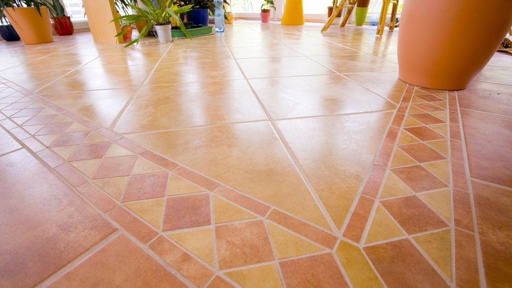 建房地板的選擇，原來也有講究。