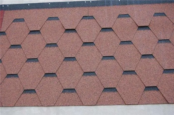 自建房屋用瀝青瓦的流程。