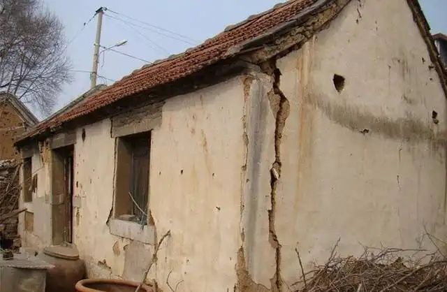 有的老房子住了很多年了，我們來(lái)看看農(nóng)村危房鑒定標(biāo)準(zhǔn)